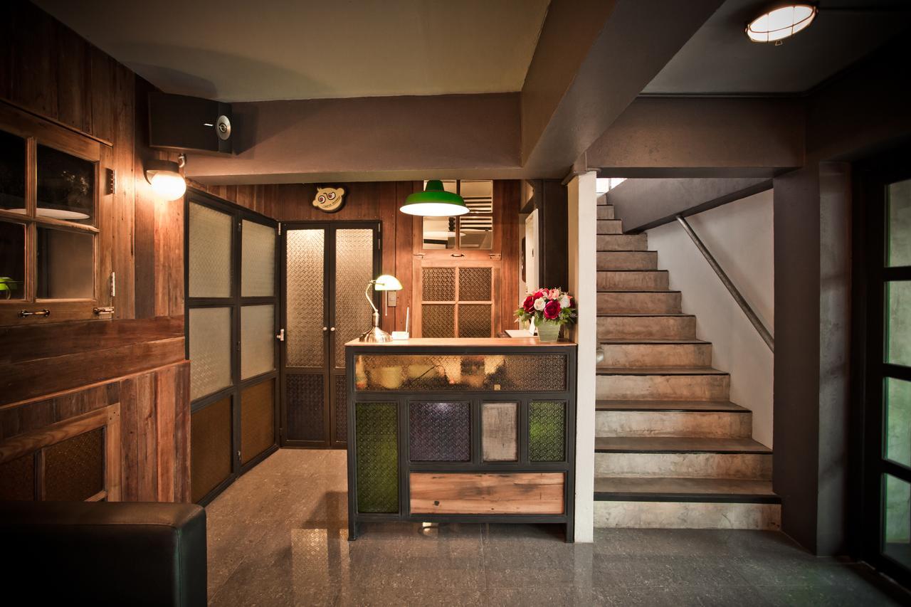 The Arak Bed Bar And Hostel Chiang Mai Exterior photo